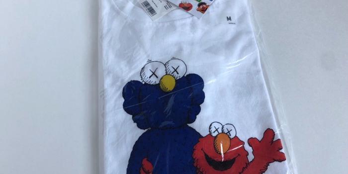 1600x1200 KAWS X SESAME STREET X UNIQLO GRAPHIC T-SHIRT ELMO BERT ERNIE BIG BIRD  COOKIE MONSTER BFF COMPANION TEE SHIRT WHITE BLACK