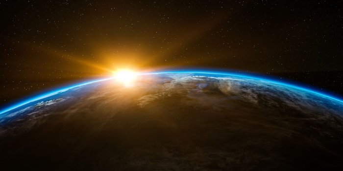 2880x1800 Earth Sunrise from Space ❤ 4K HD Desktop Wallpaper for 4K Ultra HD