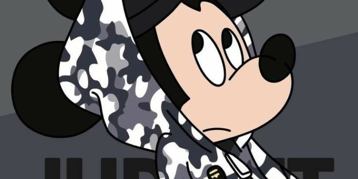 736x1308 Nina on Photography in 2019 | Mickey mouse background, Mickey