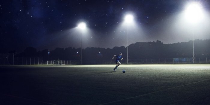 2000x1125 CR7 Shoes Wallpapers