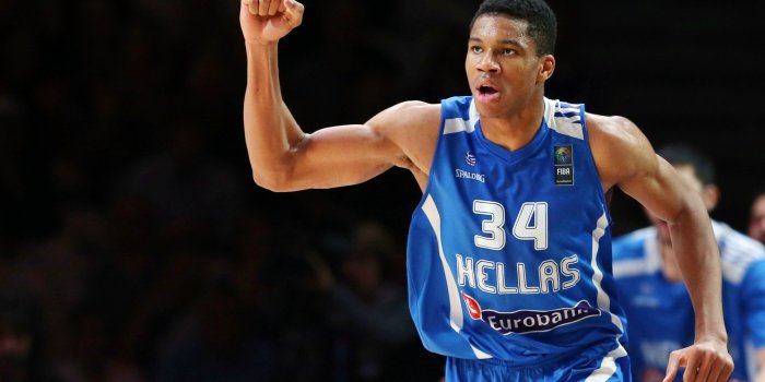 2908x1663 WallpaperMISC - Giannis Antetokounmpo HD Wallpaper 16 - 2908 X 1663