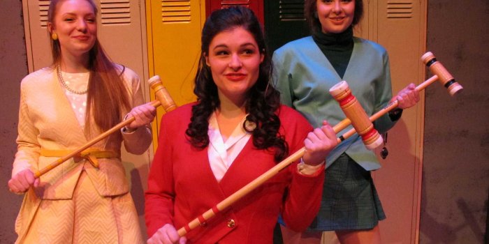 2048x1536 Heathers” Is Messed Up, Big Fun: Review – The Dolphin