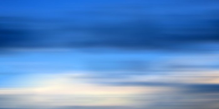 1680x1050 Dark Blue Sky 1680x1050 Blurred Desktop Background