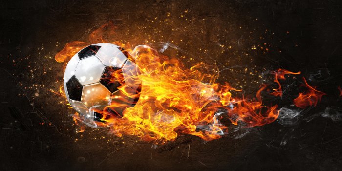 3840x2400 Download wallpapers ball in fire, 4k, flying ball, flame of fire