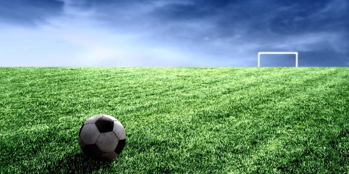 2560x1600 Soccer Ball Wallpapers (69+ background pictures)