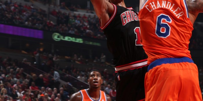 2377x3566 CHICAGO, IL - OCTOBER 31: Derrick Rose #1 of the Chicago Bulls