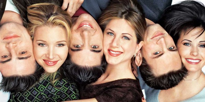 1500x1120 Friends Series Wallpaper - Friends Poses For Photoshoot, Hd