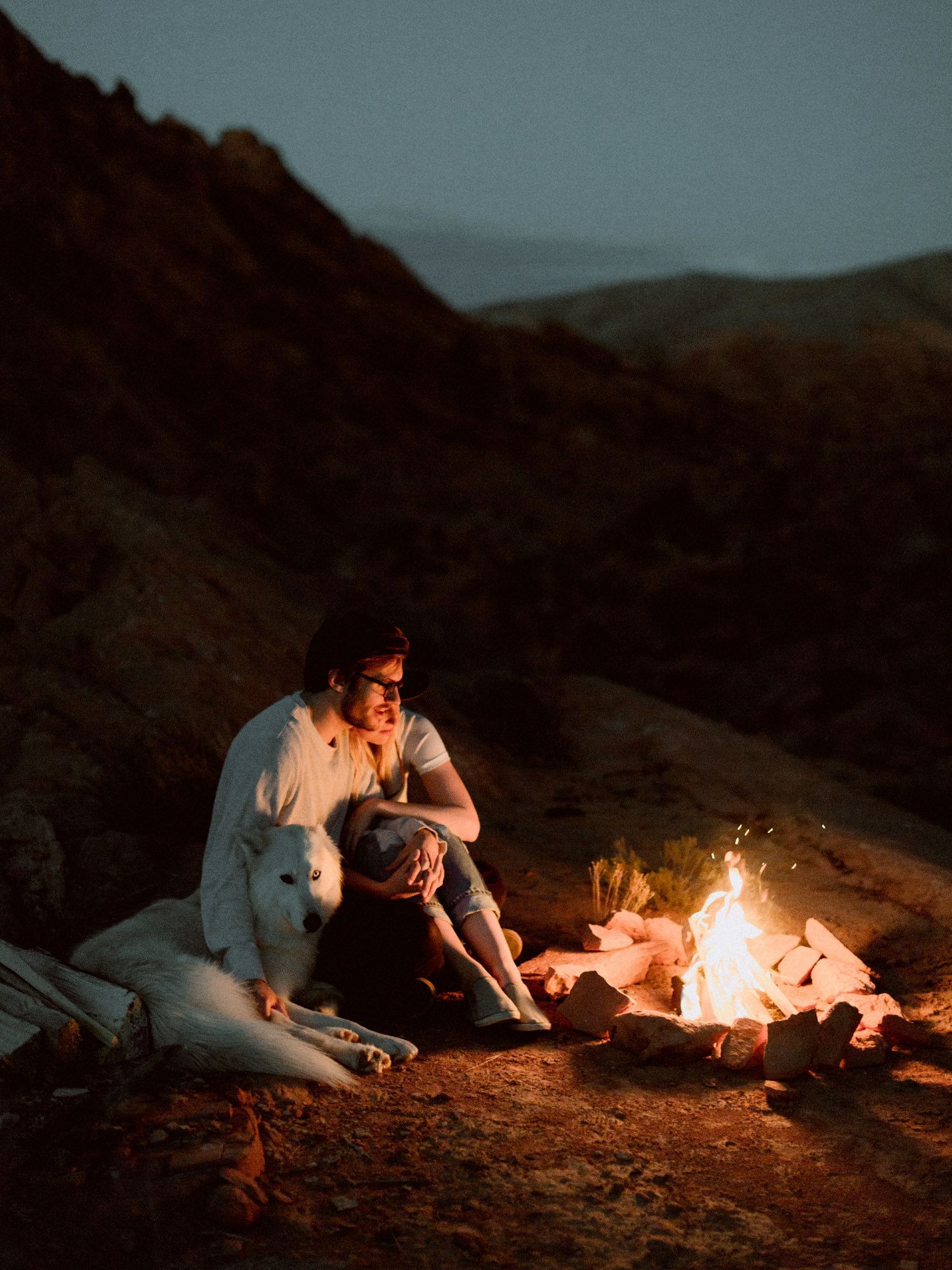 1500x2000 Campfire Couple Session | Couples + Engagement Sessions | Couples