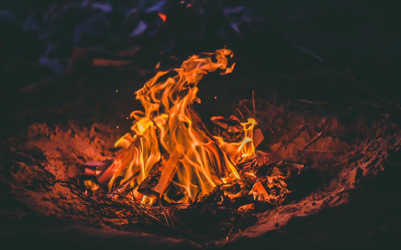 3840x2400 Download wallpaper 3840x2400 bonfire, fire, firewood, flame 4k ultra