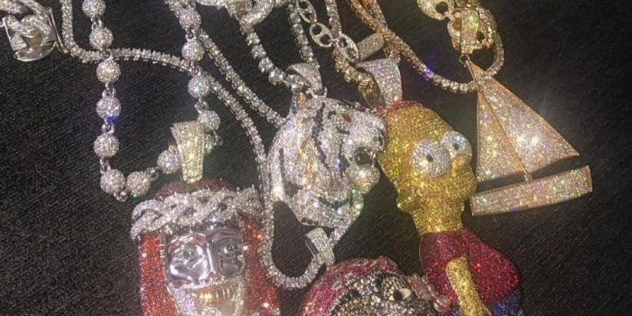 961x1200 The Most Famous Rap and Hip Hop Jewelers - Fashionista