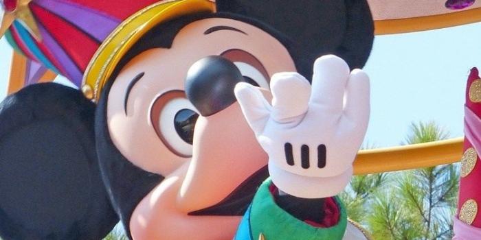 750x1334 Disney Characters iPhone Wallpapers