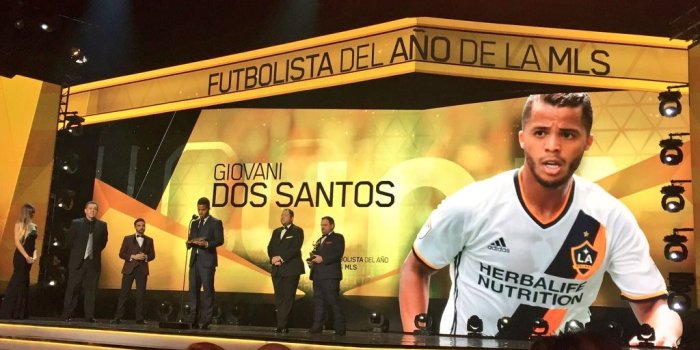 1024x768 Giovani dos Santos receives MLS Player of the Year Award at Premios