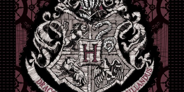 1200x1360 Harry Potter No Sew Throw Fleece Kit-Embroidery Hogwarts Look Crest