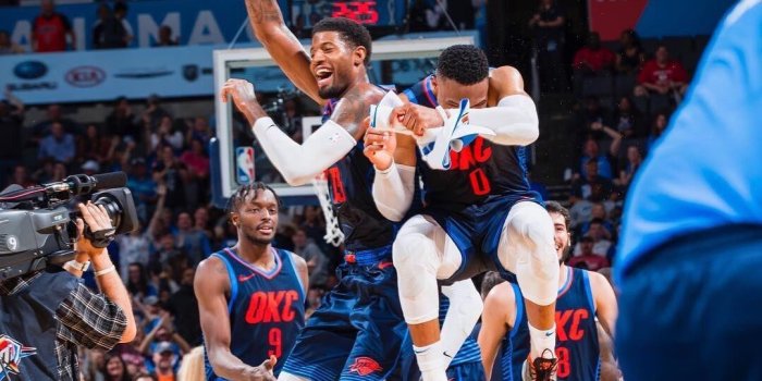 1080x1080 Anyone have iPhone wallpapers in this quality with Paul George and