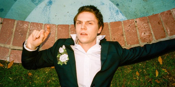 1920x1200 Evan Peters Wallpapers