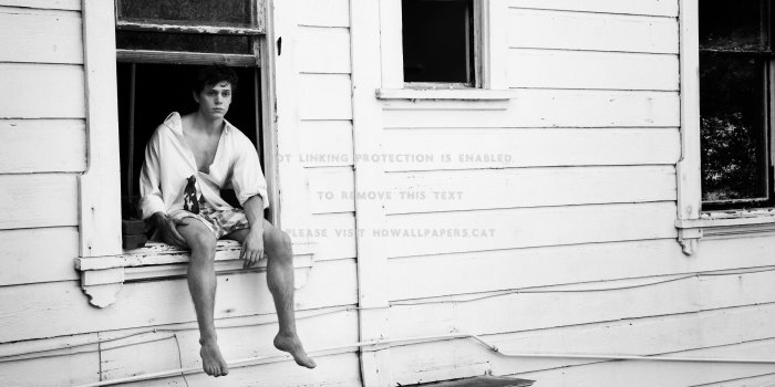 2850x1856 evan peters actor people