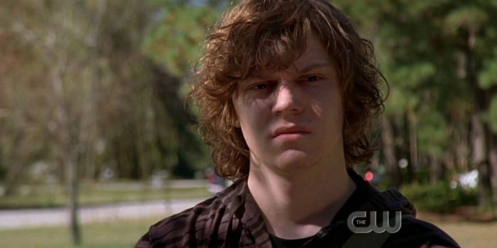 1280x720 Pictures of Evan Peters - Pictures Of Celebrities
