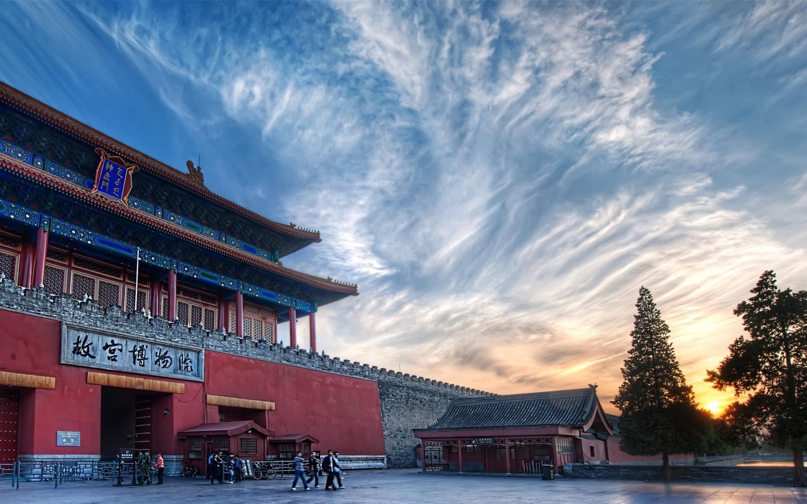 2880x1800 HD wallpaper: Corner Tower of Forbidden City in Beijing China