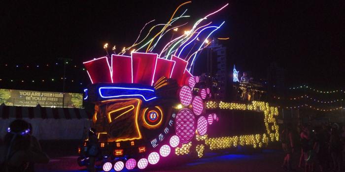 1600x900 10 Reasons Electric Daisy Carnival is Magic | Everfest