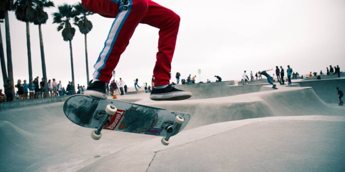 1125x750 Roller Skating, Skateboarder, Skateboard, Skatepark, Extreme Sport