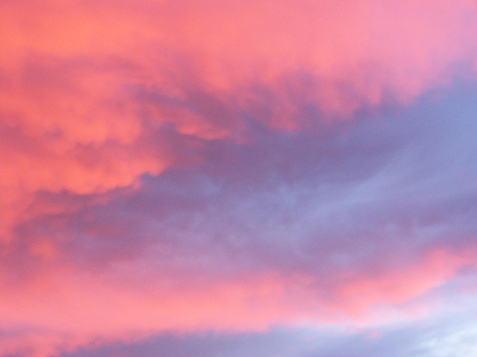 2048x1536 45+ Pink Sunset Clouds Wallpapers - Download at WallpaperBro
