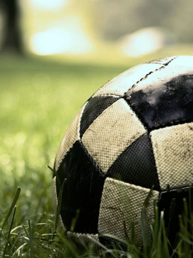 768x1024 Free download wallpaper girl ball old soccer wallpapers 1920x1080