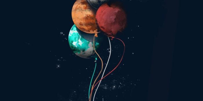 894x894 Vector design meets photorealism in this unique, out of this world