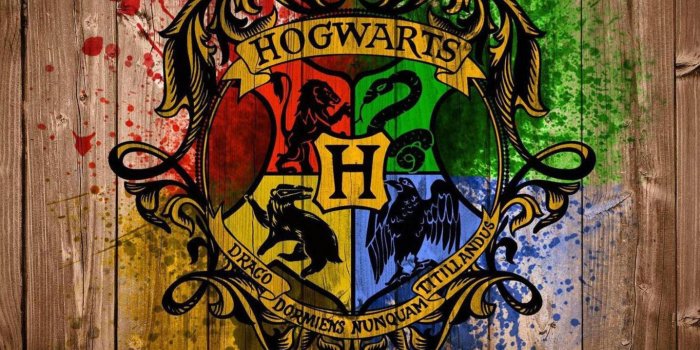1436x1280 Hogwarts Crest Wallpaper by theradgasm - ff - Free on ZEDGE™