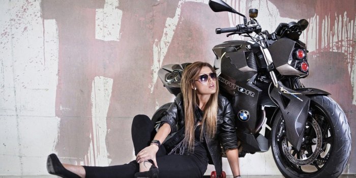 1920x1200 79+ Motorcycle Girl Wallpapers on WallpaperPlay
