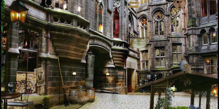 4267x2854 Harry Potter Diagon Alley - Wall Mural | Harry potter diagon alley, Diagon  alley, Harry potter