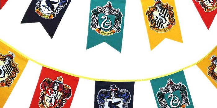 1010x1052 Harry Potter Wall Banner, Gryffindor | Hufflepuff | Ravenclaw | Slytherin  House Decor Flag (3m 12pcs)