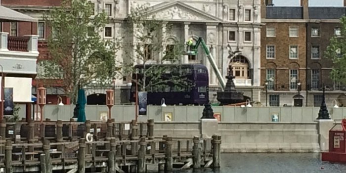 2048x1536 PotterWatch: Diagon Alley Update, Hogsmeade Stones, and Gringotts