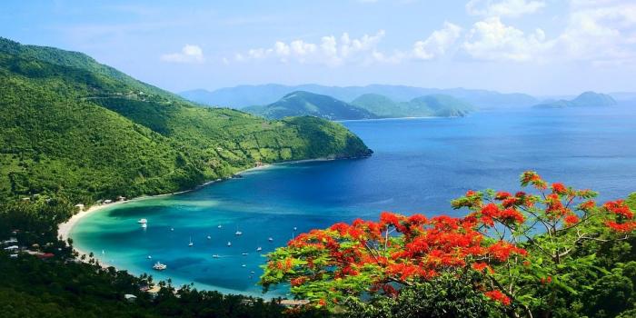 1600x1000 Beach Nice Mountain Water Scene Sea Desktop Wallpaper 1920x1080