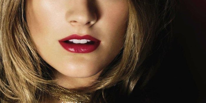 1118x1525 Picture of Constance Jablonski