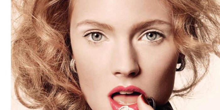 800x1024 Constance Jablonski for Harper's Bazaar Spain April 2011 by Nico