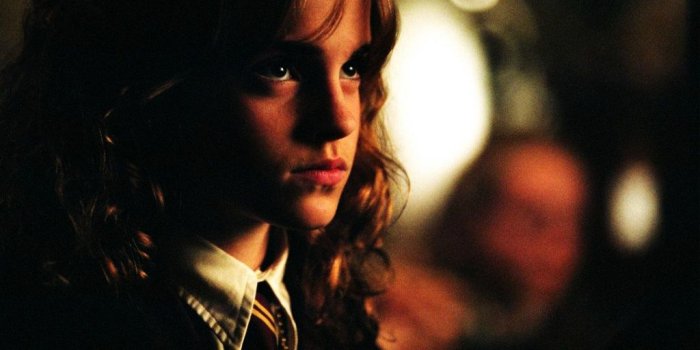 1024x768 Cute Emma Watson Wallpaper - Hermione Granger Wallpaper Iphone Free