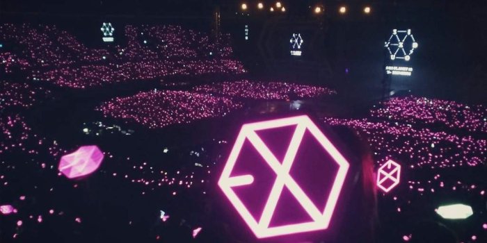 1024x768 IM LOVING LIGHTSTICK OCEANSSS | EXO (엑소) Amino