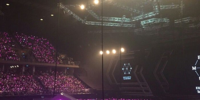 768x1024 EXOrDIUMinBKK | backgrounds | Exo, Kpop, dan Sehun