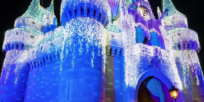 1100x2000 Free Disney iPhone Wallpapers - Disney Tourist Blog