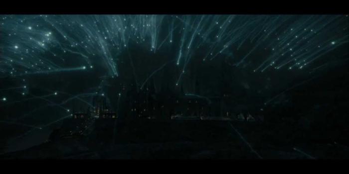1280x720 Harry Potter and the Deathly Hallows part 2 - the Death Eaters attack the  shield (HD)