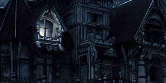 744x1392 iPhone Wall: Halloween tjn | IPHONE WALLPAPERS in 2019 | Haunted