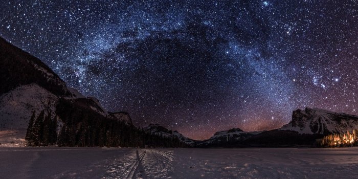 1920x1080 The night sky at Emerald Lake, BC on a cold winter night [OC