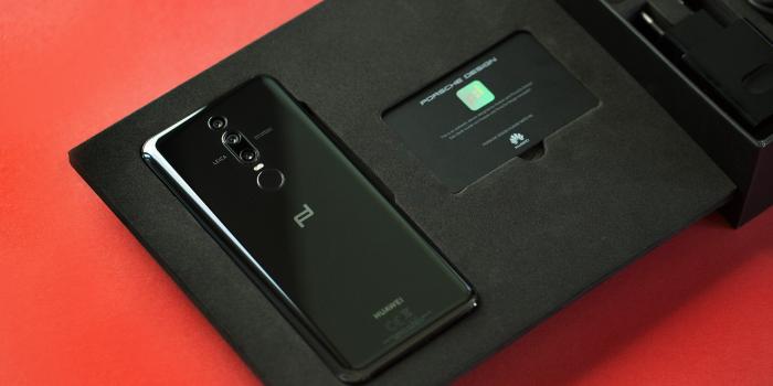 3200x1800 Porsche Design Huawei Mate RS review: The best on the market