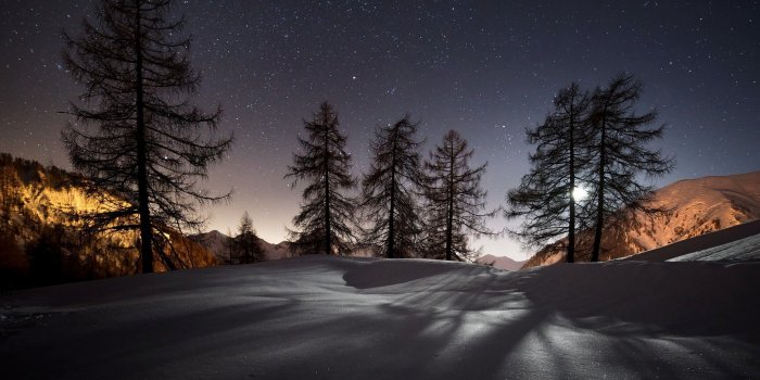 3840x2160 Winter, Starry Sky, Night, Ecosystem, Light 4K Ultra HD Wallpaper