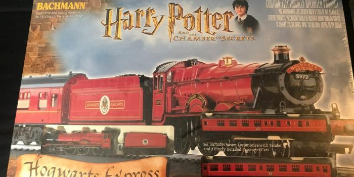 1600x1200 New in Box - HO Scale Harry Potter Hogwart's and the Chamber of Secrets  Train