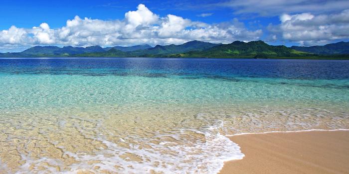 2560x1600 Fiji Wallpapers HD