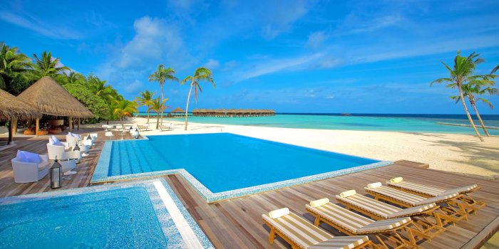 1920x1200 Pool Resort Maldives - Rose Gold Windows Laptop (#350565) - HD