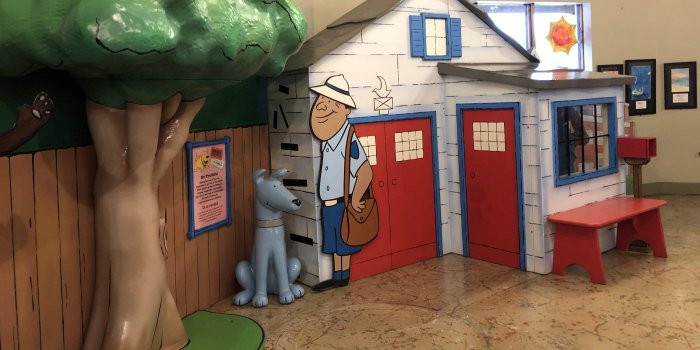 4001x2600 8 Things to Know About Clifford's Visit to The Woodlands - The