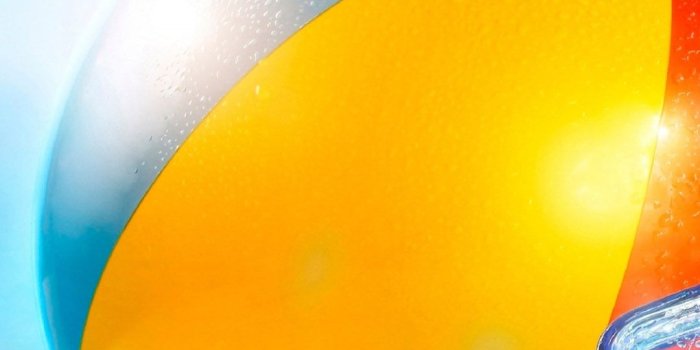 1080x1920 Beach ball on the beach | iPhone Wallpaper