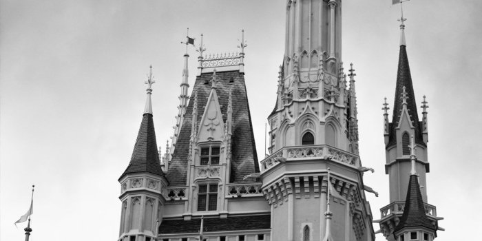 1242x2208 Hogwarts Disney Castle iPhone Wallpapers - Top Free Hogwarts Disney